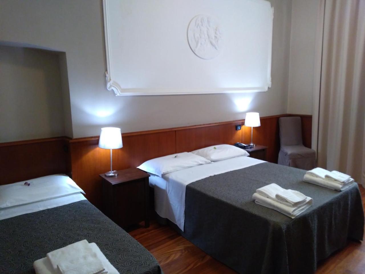 Hotel Twenty Nine Генуя Экстерьер фото